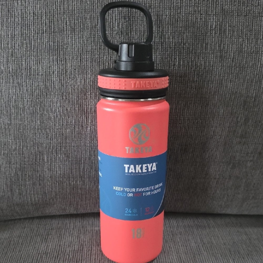 Takeya Coral 18oz. Spout Water Bottle, New With Easy Carry Handle - Picture 2 of 10